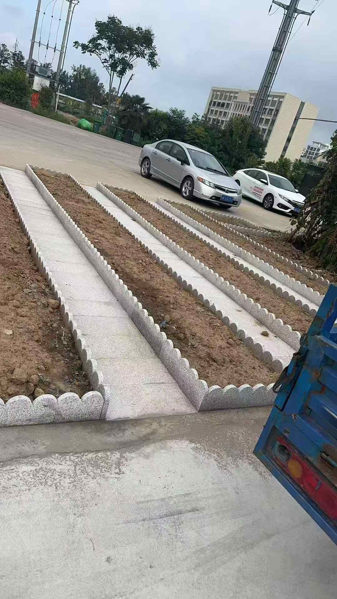 本溪芝麻白花边石