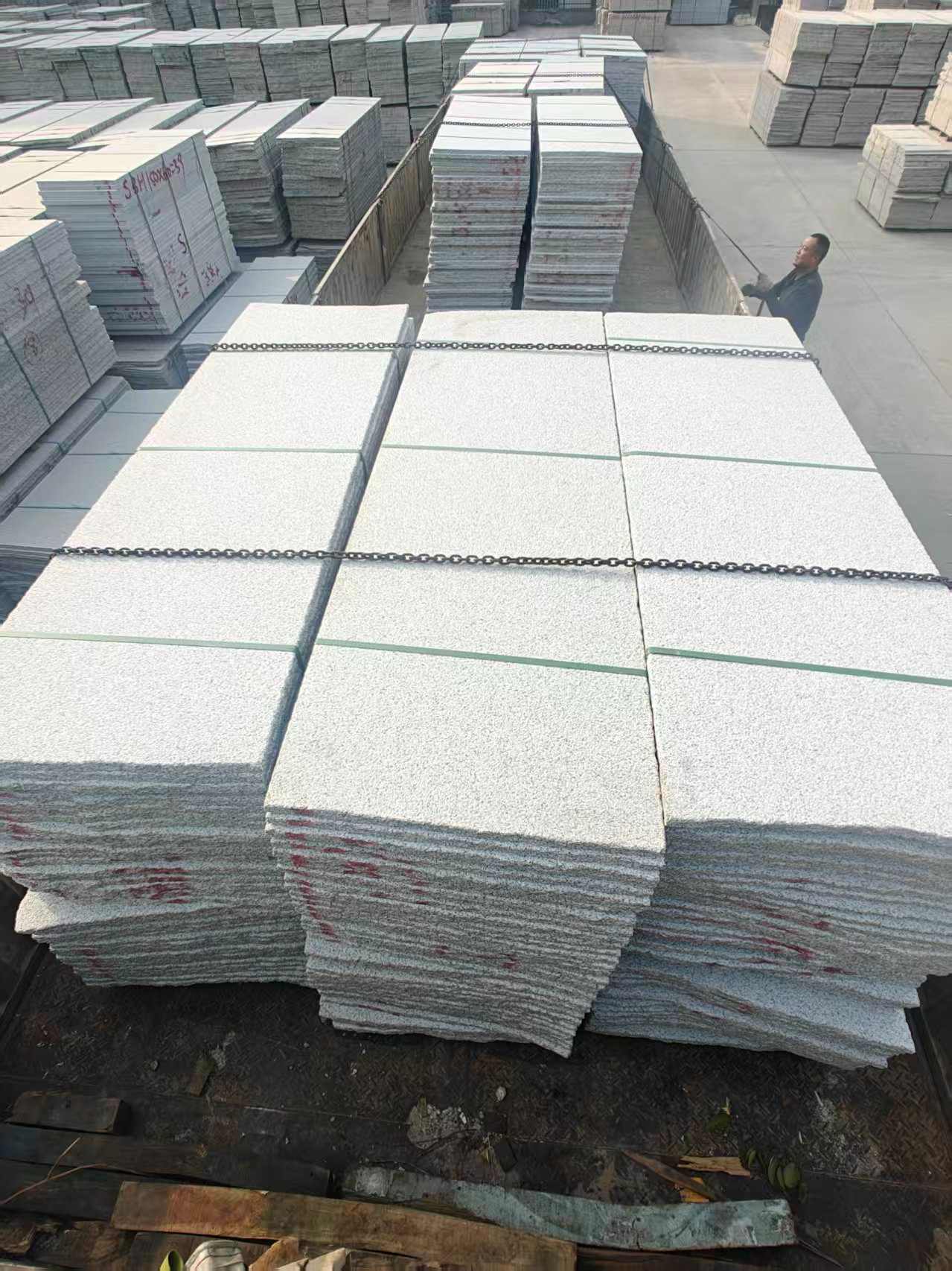 本溪芝麻白毛板，石材毛板