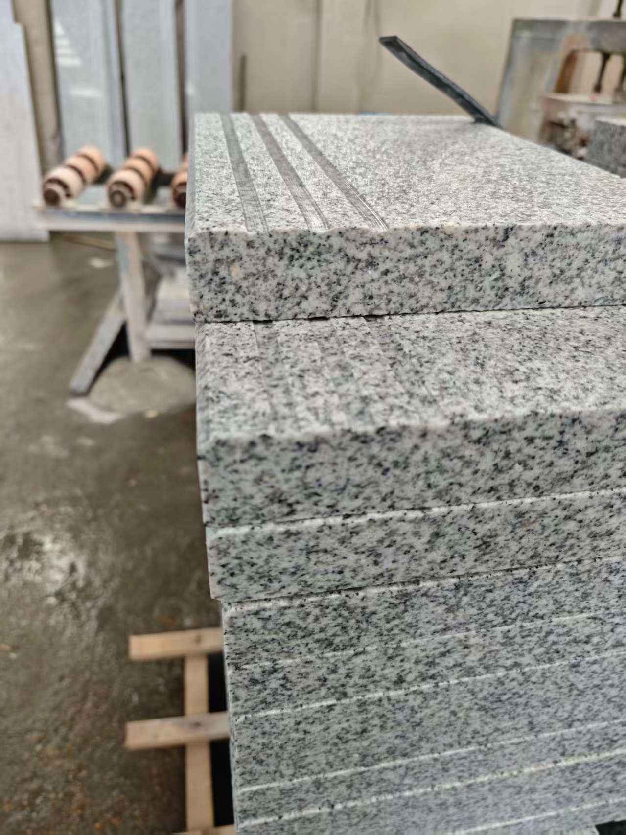 本溪芝麻白楼梯踏步