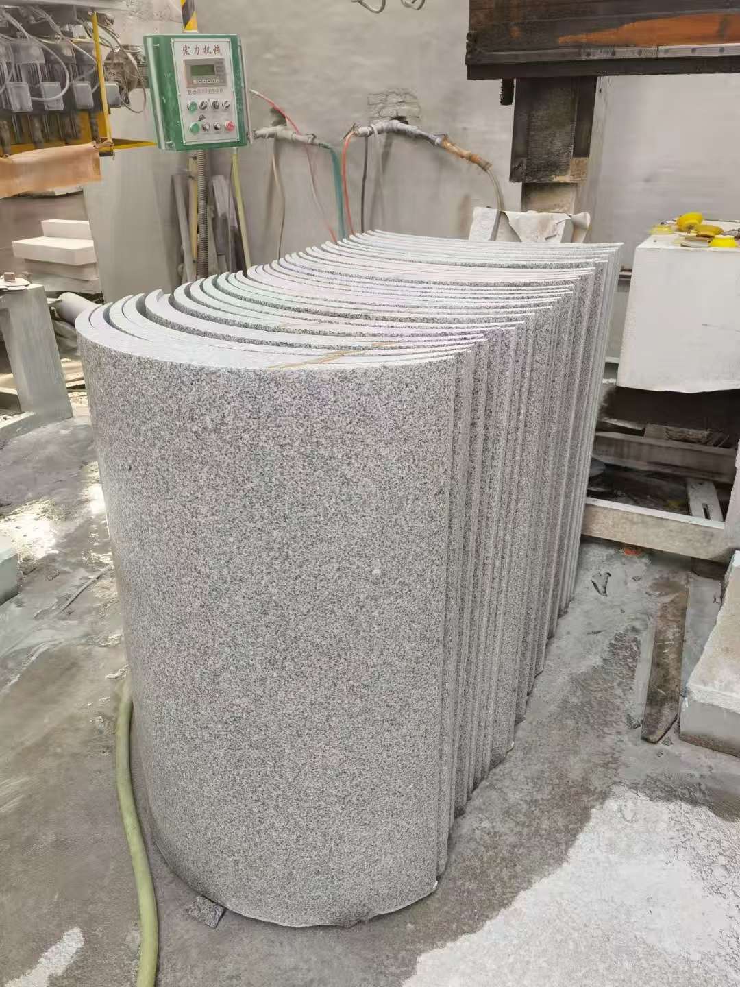 本溪芝麻白柱皮 圆柱